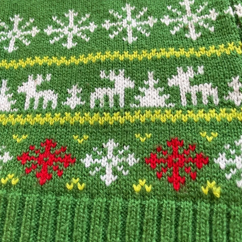 Grinch sweater & book gift  2T Dr. Seuss how the Grinch stole Christmas